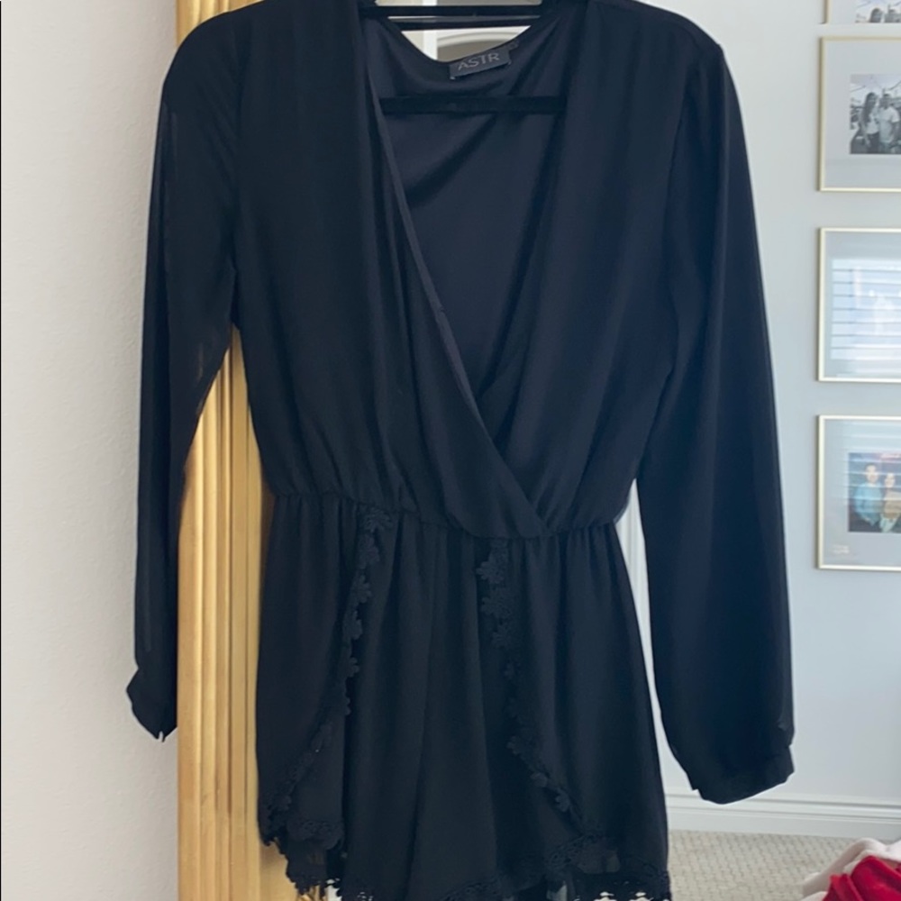ASTR Black Long Sleeve Romper